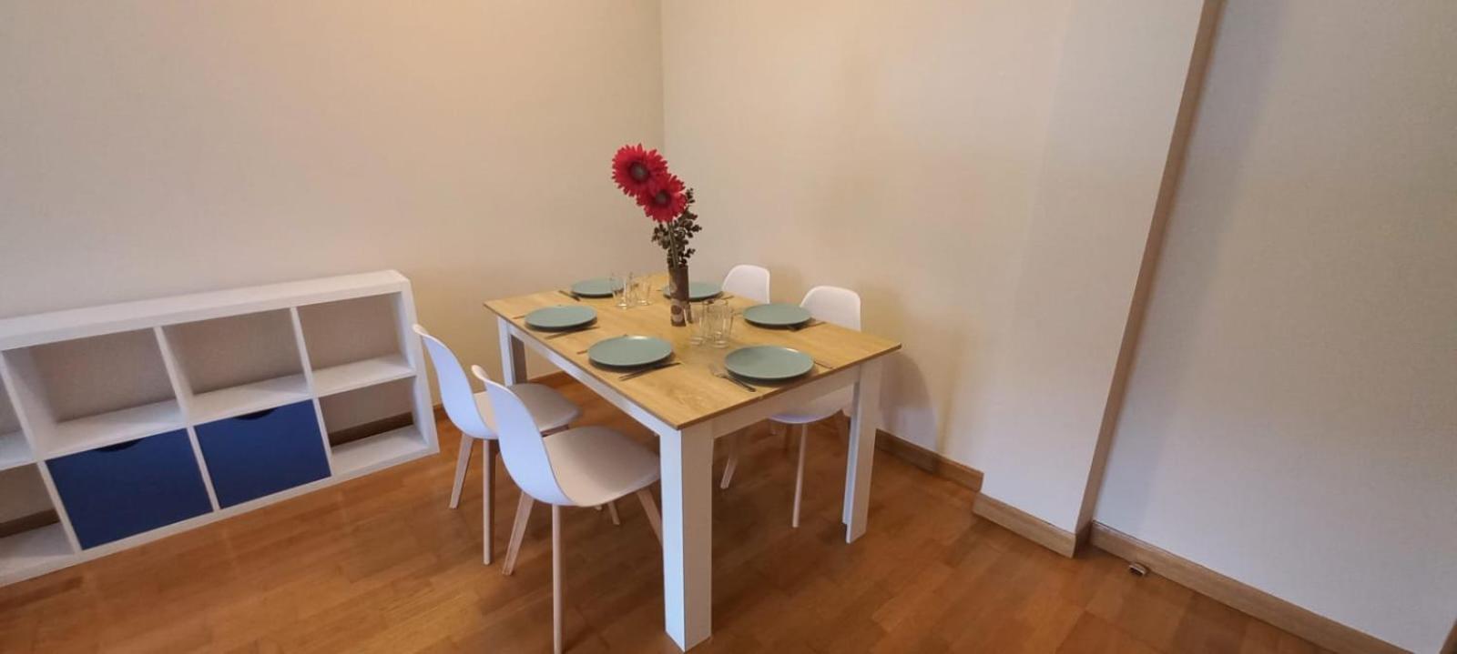 Appartement Con 3 Y Garaje A 10 Minutos De *